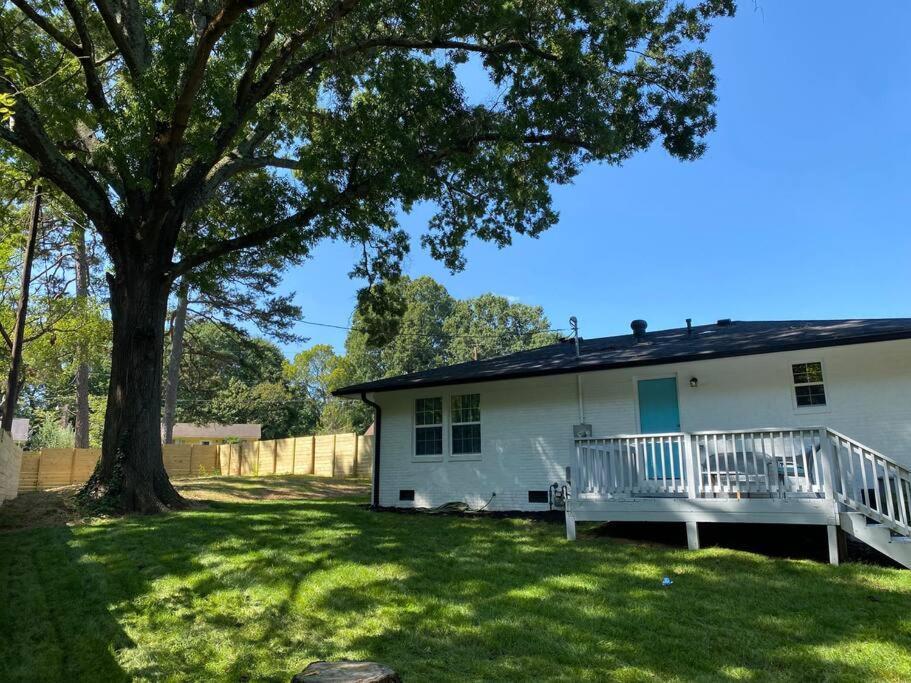 Modern Home Near Uptown Clt, Airport And More 샬럿 외부 사진