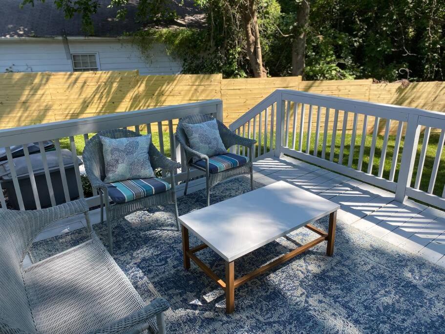 Modern Home Near Uptown Clt, Airport And More 샬럿 외부 사진