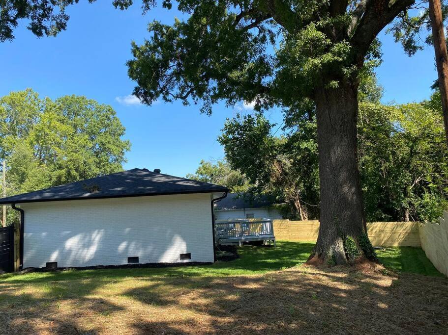 Modern Home Near Uptown Clt, Airport And More 샬럿 외부 사진