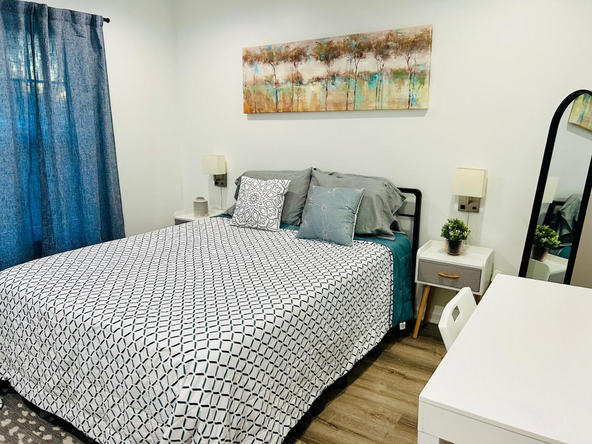 Modern Home Near Uptown Clt, Airport And More 샬럿 외부 사진